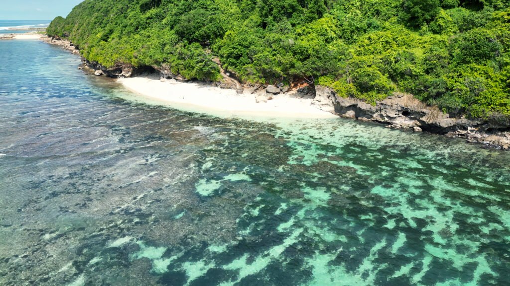 Green Bowl Beach